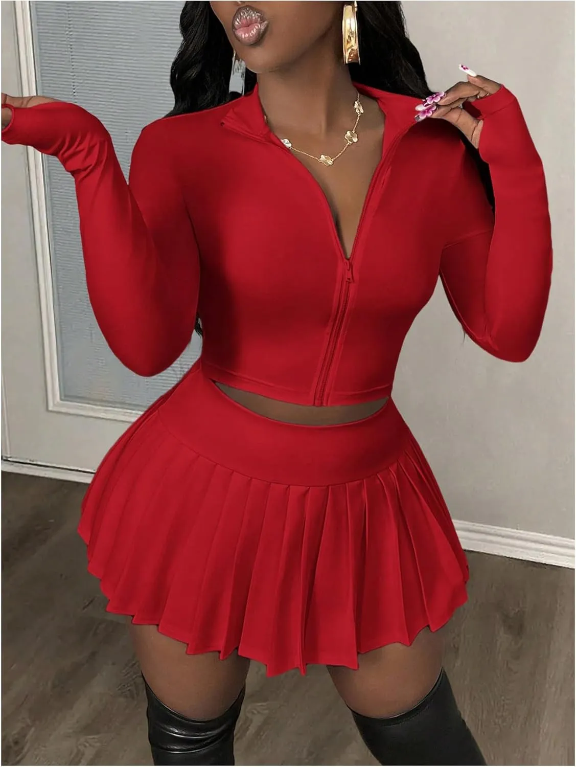 SOLY HUX Women's Skirt Sets 2 Piece Outfits Long Sleeve Crop Top with Pleated Mini Skirt Set Party Outfits for Women